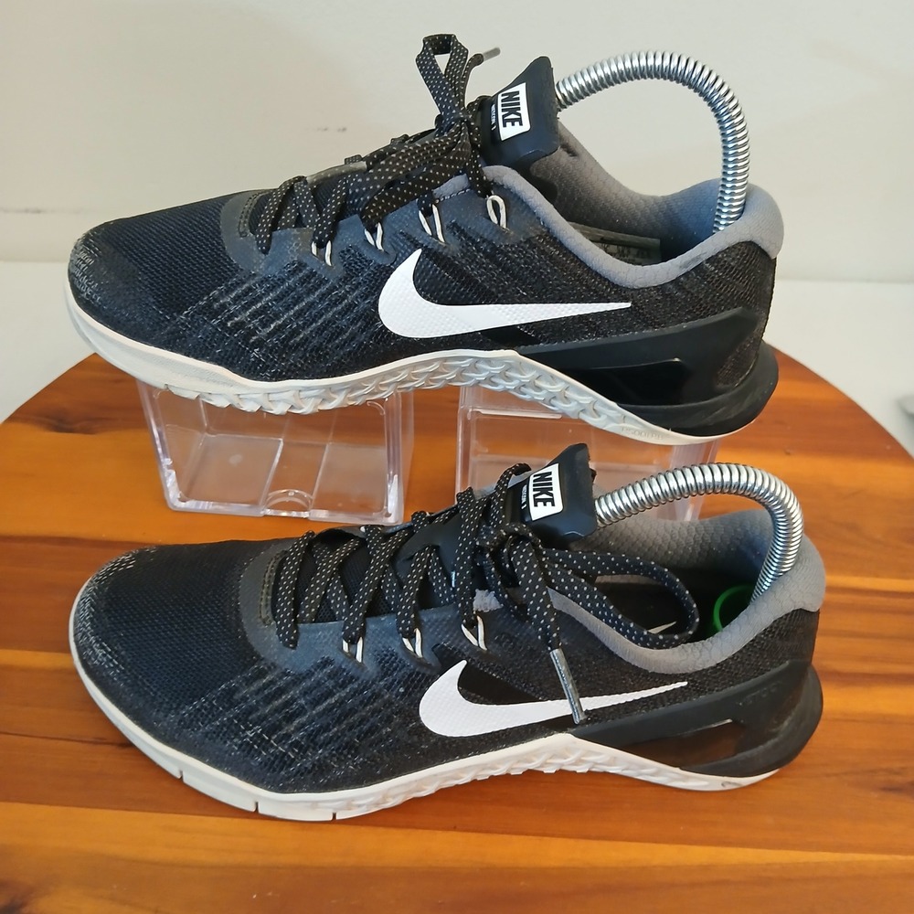Nike Metcon 3 Women 7.5 Black Running Crossfit Shoes Sneakers 849807-001